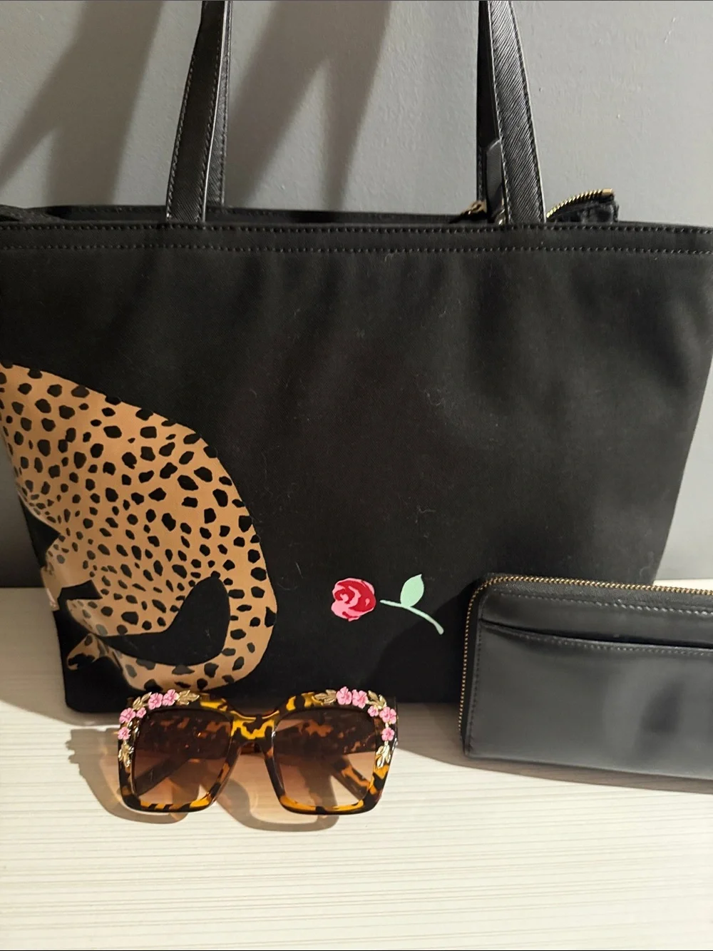 Kate Spade Run Wild Lounging Cheetah tote, wallet, charm. UB charm and anthro SG - Picture 8 of 16